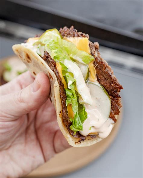 Delicious Smashburger Tacos Recipe for Mouthwatering Crispy Delights